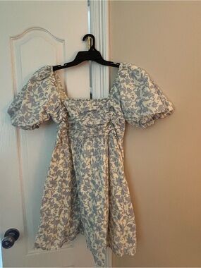 Floral Puff Sleeve Mini Dress in Light Blue and Cream